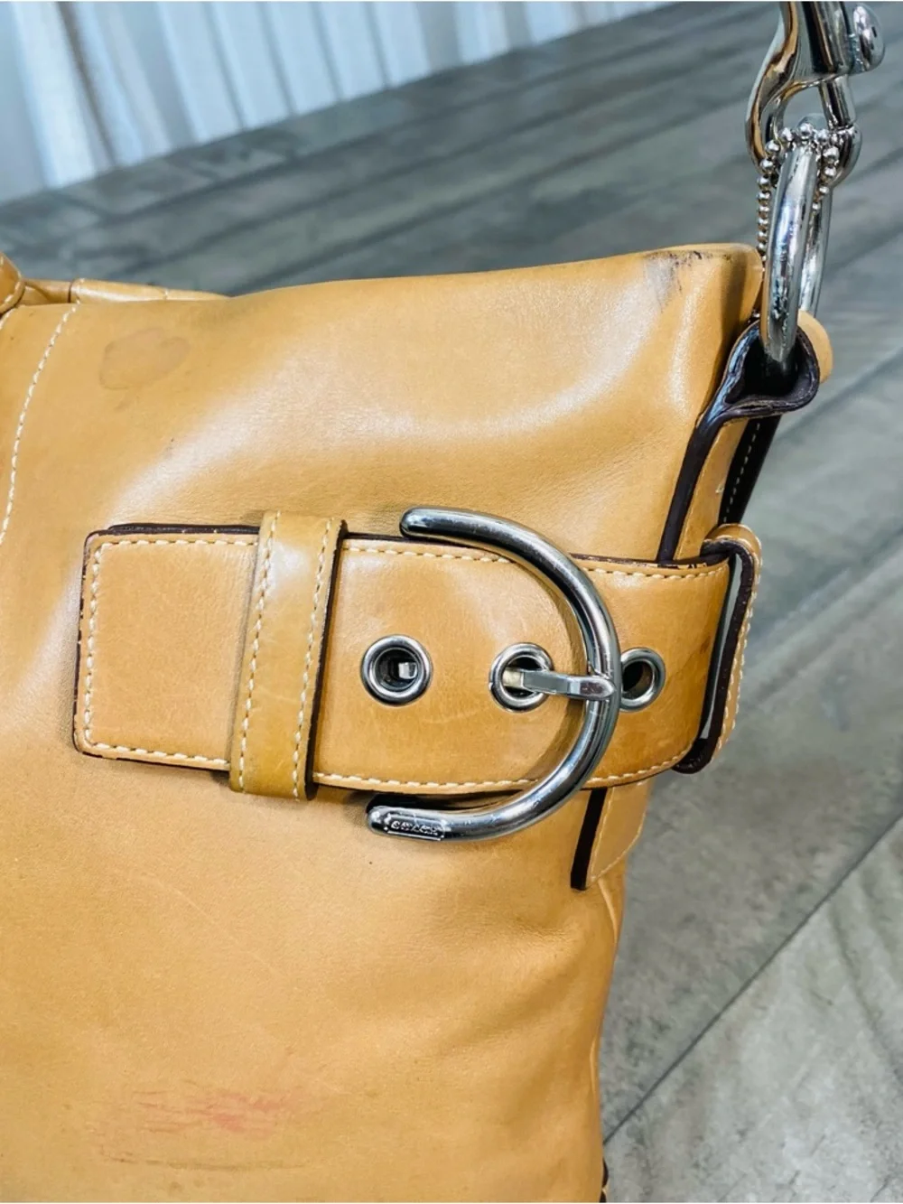 Coach Soho Slim Duffle 1453 Shoulder Bag Tan Leather Brown Crossbody Bag Purse - Picture 7 of 12